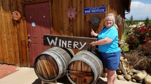 Another tasting at a second winery.......nice!!