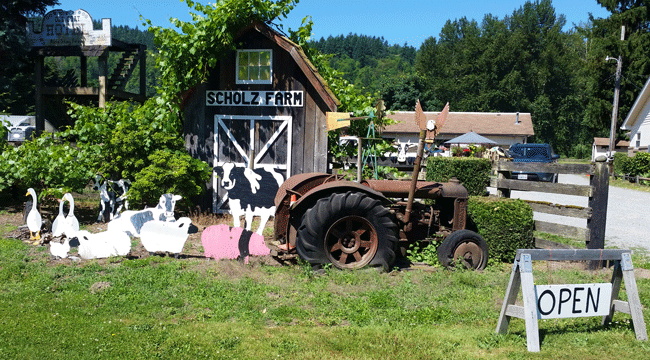 A local farm next to the bike path.